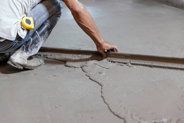 Best Custom Concrete Contractor  in Clifton Gardens, NY