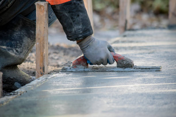 Best Concrete Walkway Installation  in Clifton Gardens, NY